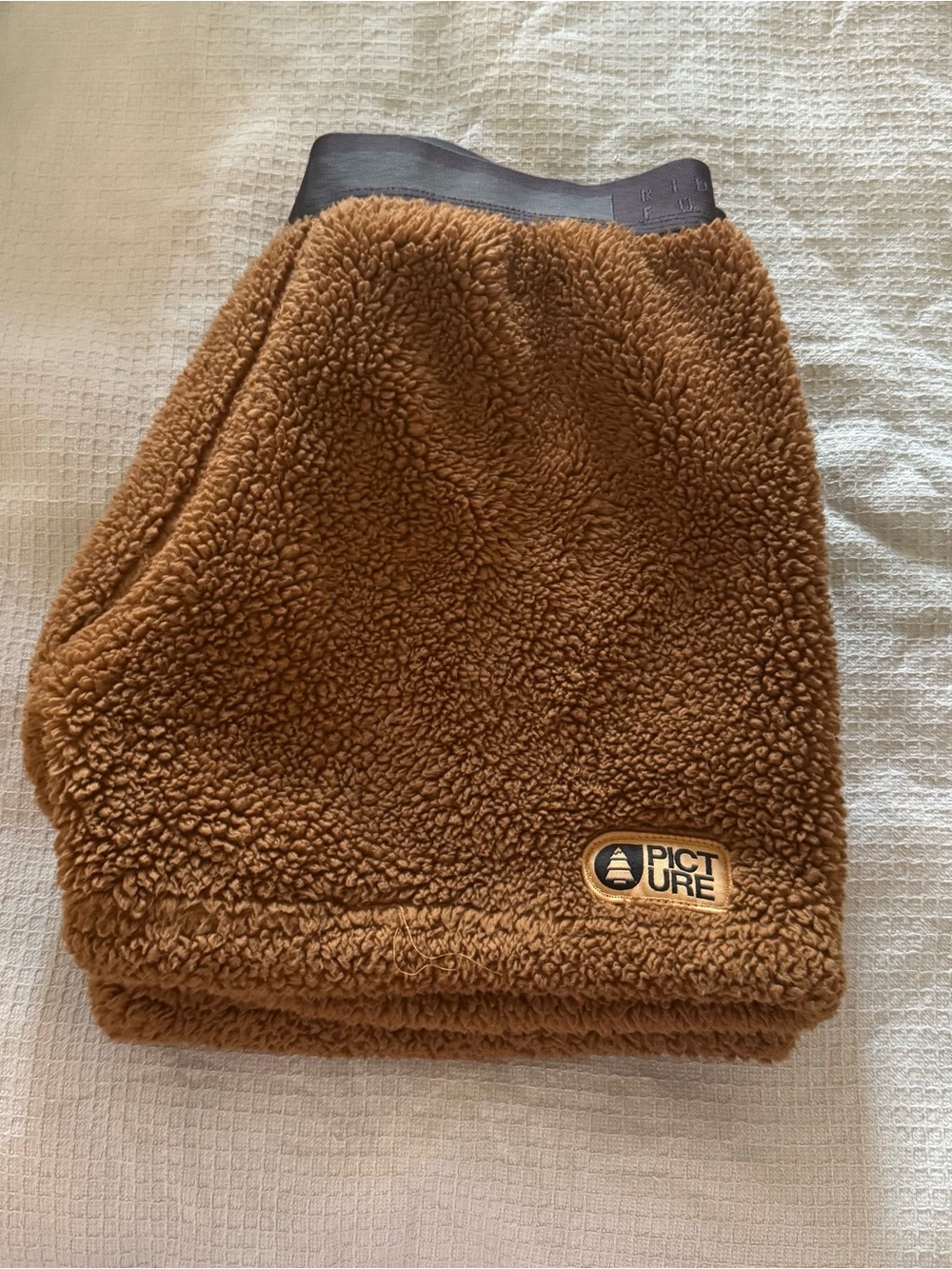 🤎 Picture Organic Clothing Teddy Fleece Lounge Shorts - Picture 6 of 6